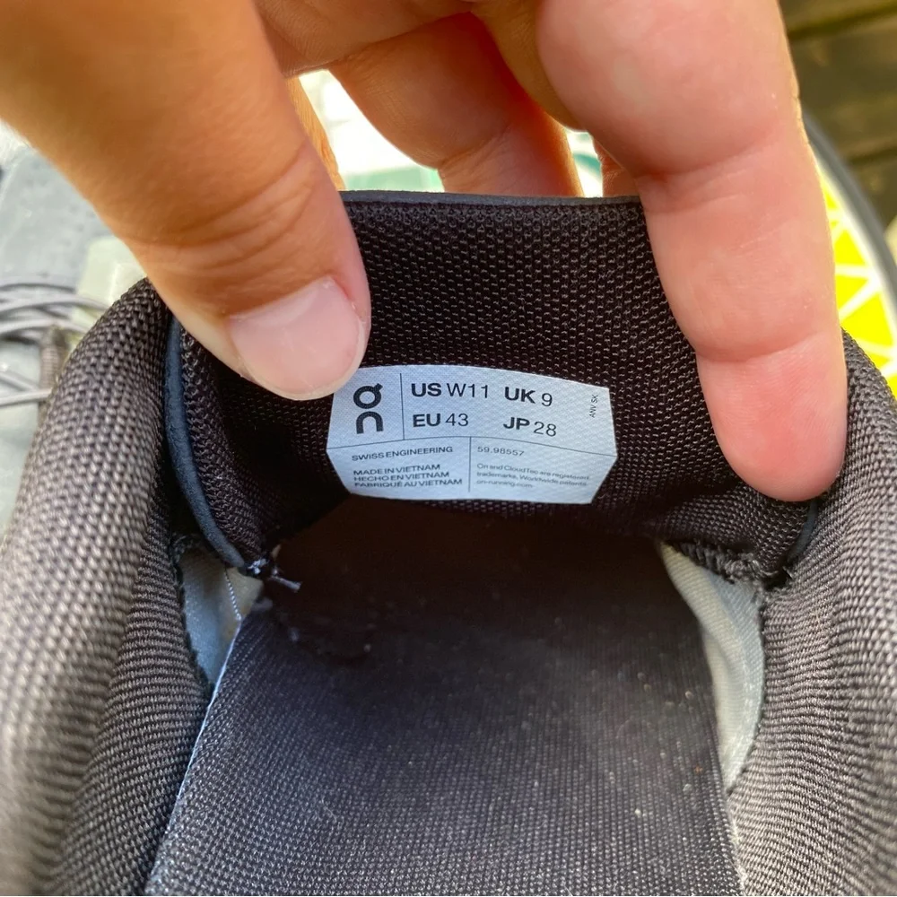 Womens On Cloud 5 Sneaker, Kelp/Shadow, Size 11 - Picture 7 of 7